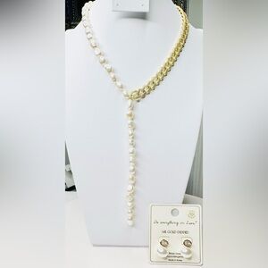 Elegant Pearl and 18K Gold Chain  Wedding Black Tie